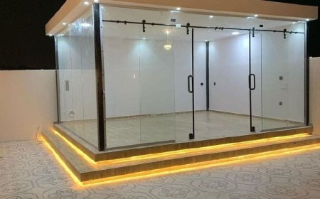 الساندوتش بانل في الرياض: توفير للطاقة وتصميم عصري متين بواسطة مظلات وسواتر المحترف المتميز